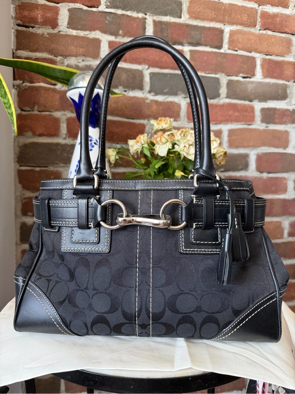 Coach Vintage Y2K Black Signature Hampton Belted Clip Carryall Handbag